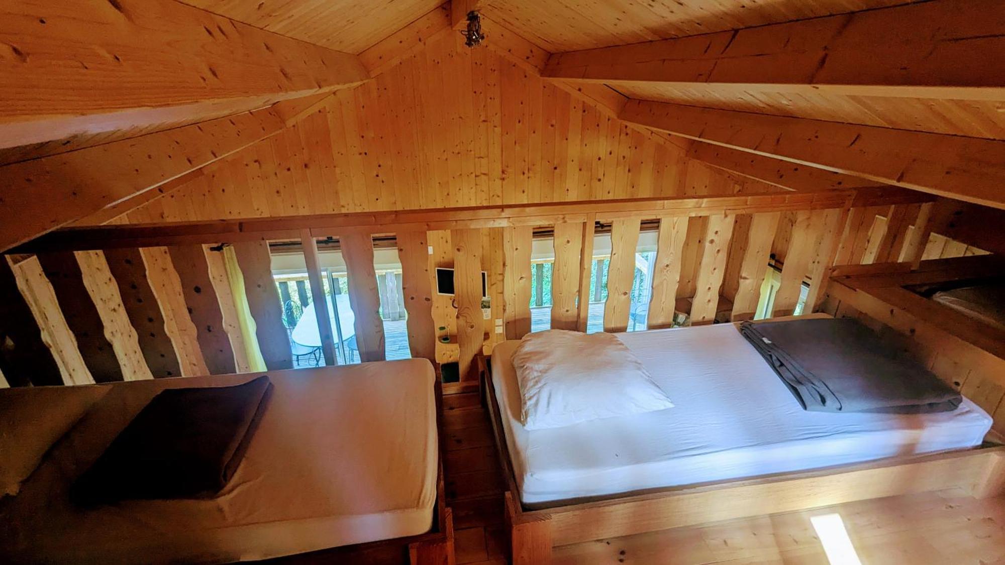 Cabanes Et Lodges Du Belvedere Serrieres-sur-Ain Luaran gambar