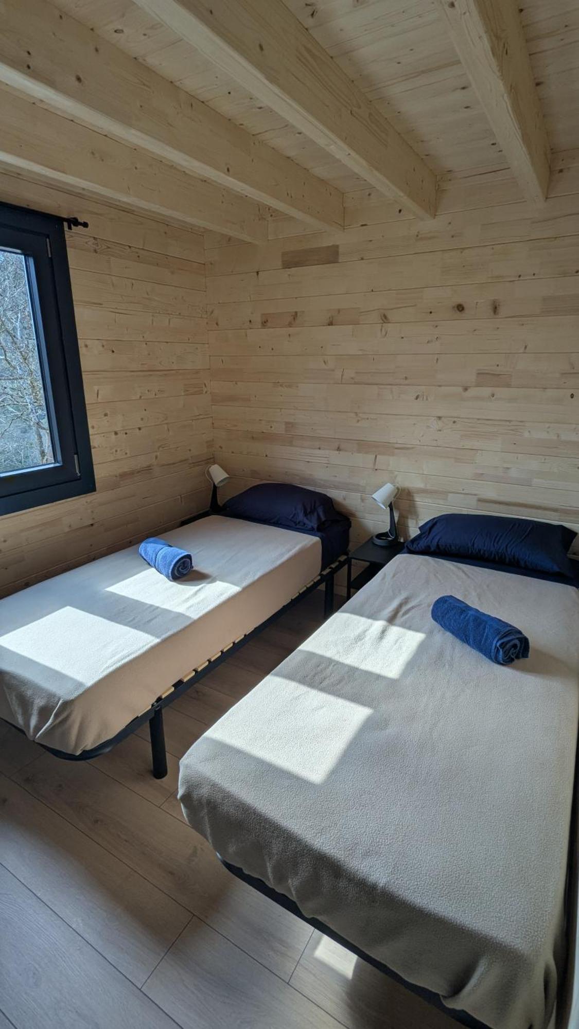 Cabanes Et Lodges Du Belvedere Serrieres-sur-Ain Luaran gambar